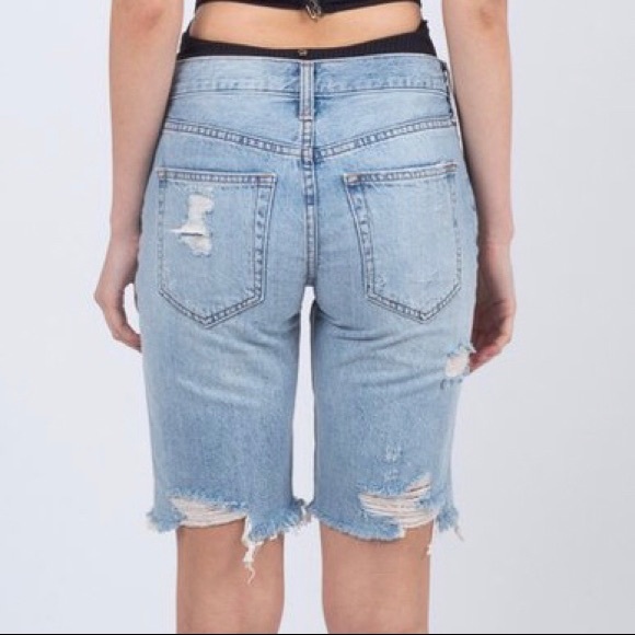 ✨ FREE PEOPLE MIDI VINTAGE DISTRESSED SHORTS✨ - Picture 3 of 5